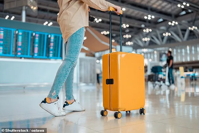 EU Proposes Free Cabin Baggage on All Flights, Including to UK