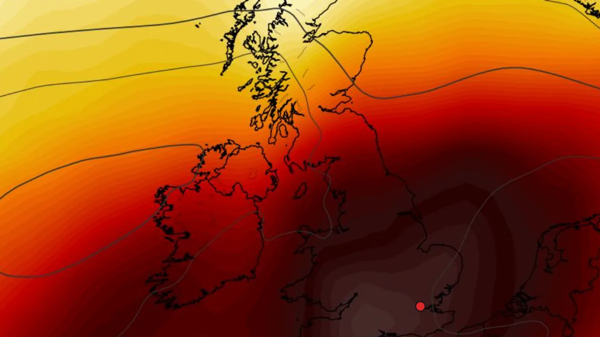 UK Braces for 35°C Bank Holiday Heatwave Mayhem
