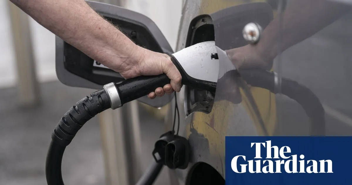 UK Carmakers Avoid Fines for Missing Electric Car Targets in 2024