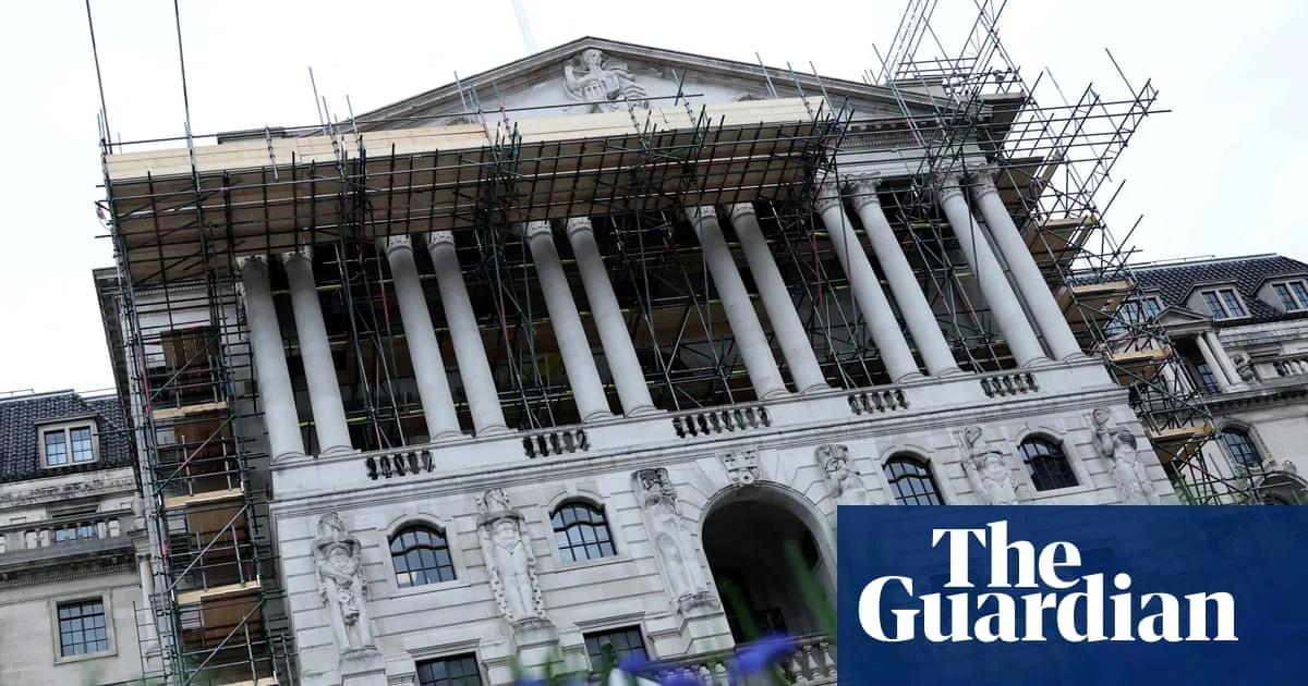 UK Firms Expect to Raise Prices More Quickly Amid Iran War Costs