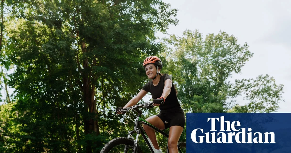Netherlands Trials 12mph Speed Limit for Cyclists Amid Rising Road Deaths