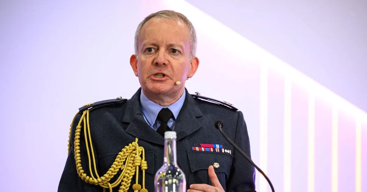 UK Defence Chief Calls for National Preparedness for Potential War with Russia