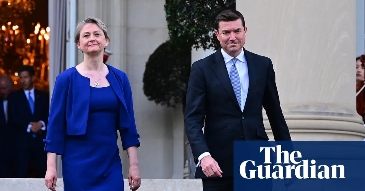 UK Deputy US Envoy Leaves Post Amid Leak Investigation