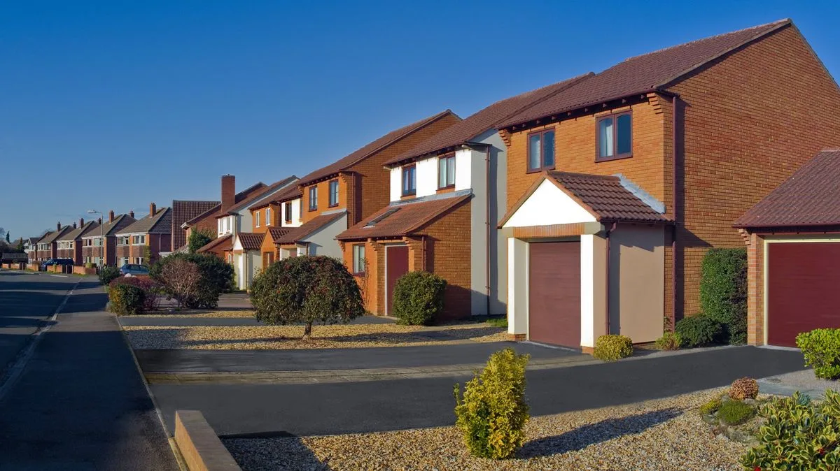 UK Increases EV Charger Grant to £500 for Homes Without Driveways