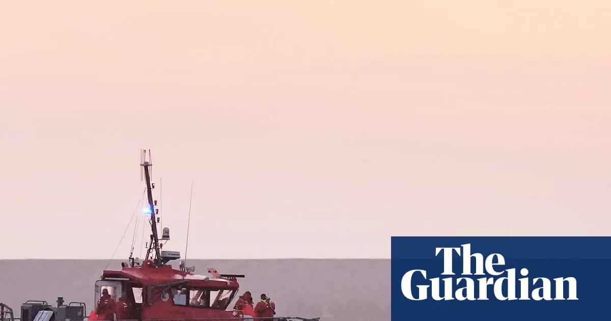 UK Erects 'Not Welcome' Signs for Asylum Seekers in France