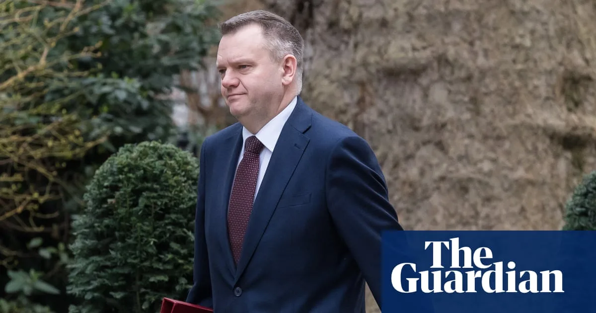 UK-EU Reset Stalls Over Tuition Fee Dispute for Students