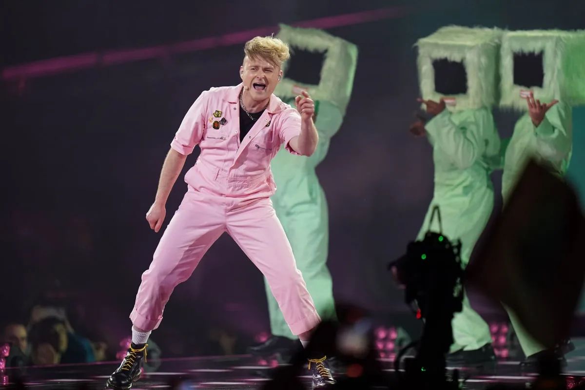 UK Eurovision Act 'Look Mum No Computer' Faces Backlash Over 'Embarrassing' Performance