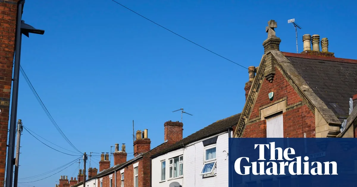 Flood-hit Lincolnshire residents clash with Reform MP over climate stance