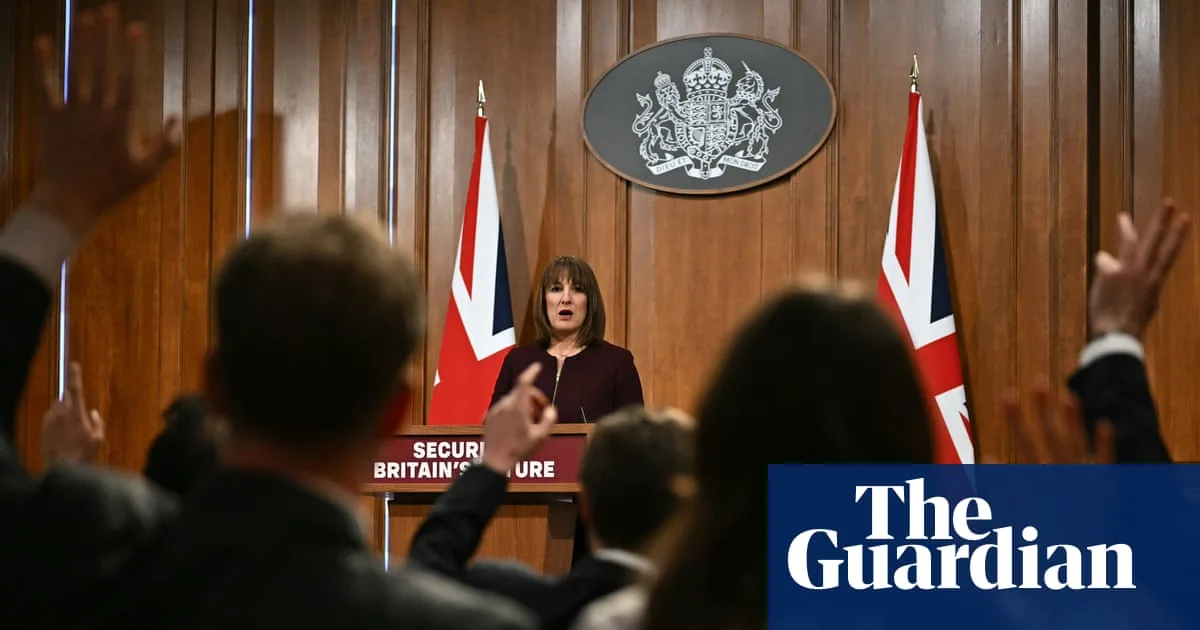 No 10 Turns to Influencers to Reach Voters Beyond Mainstream Media