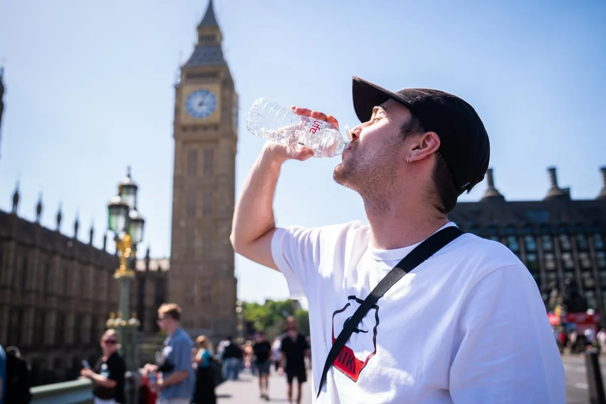 UK Records Second 'Tropical Night' as May Heatwave Continues
