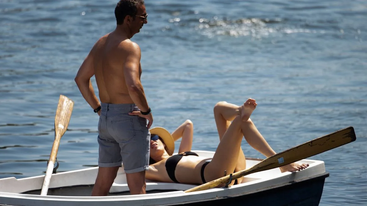 UK Heatwave to End as Rain and Thunderstorms Approach