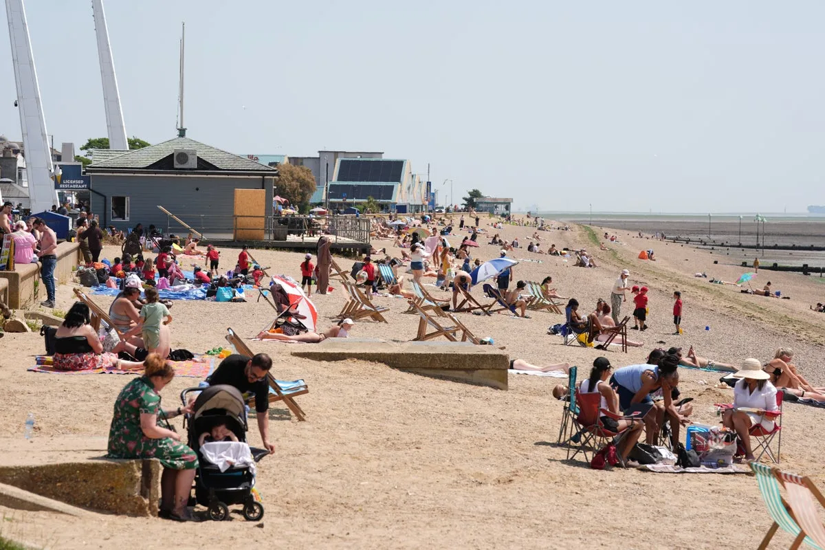 UK Records Hottest Day of 2025 as Heatwave Continues