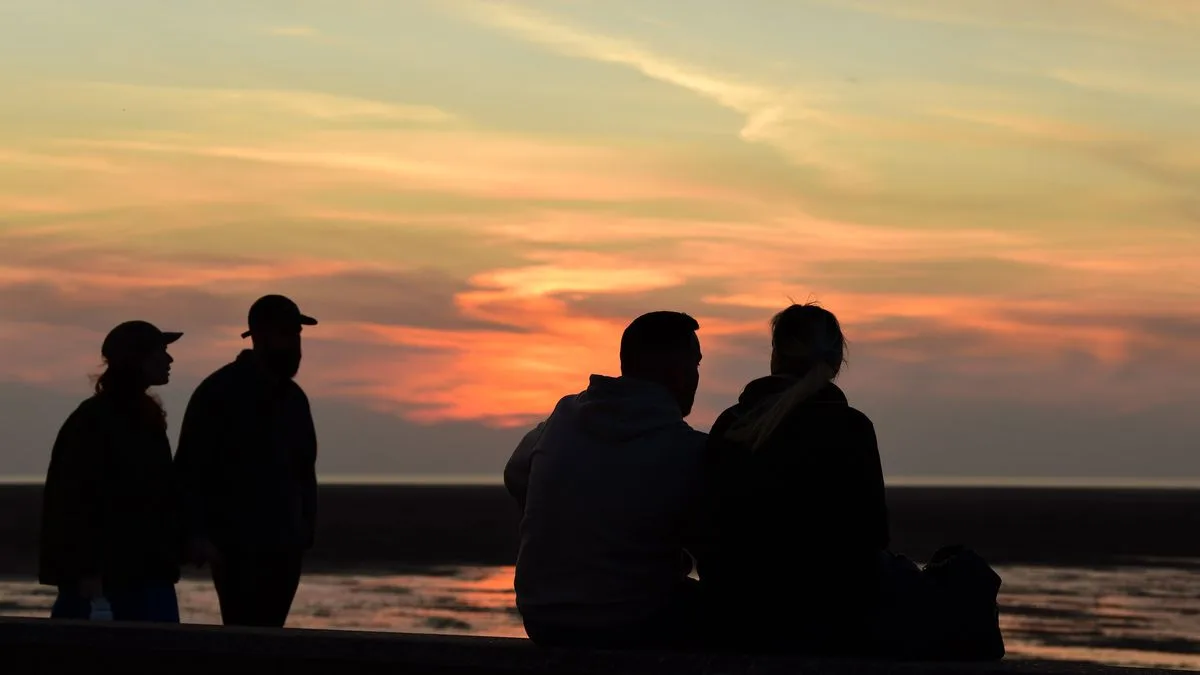UK Set for 8pm Sunsets as Clocks Change in March 2026