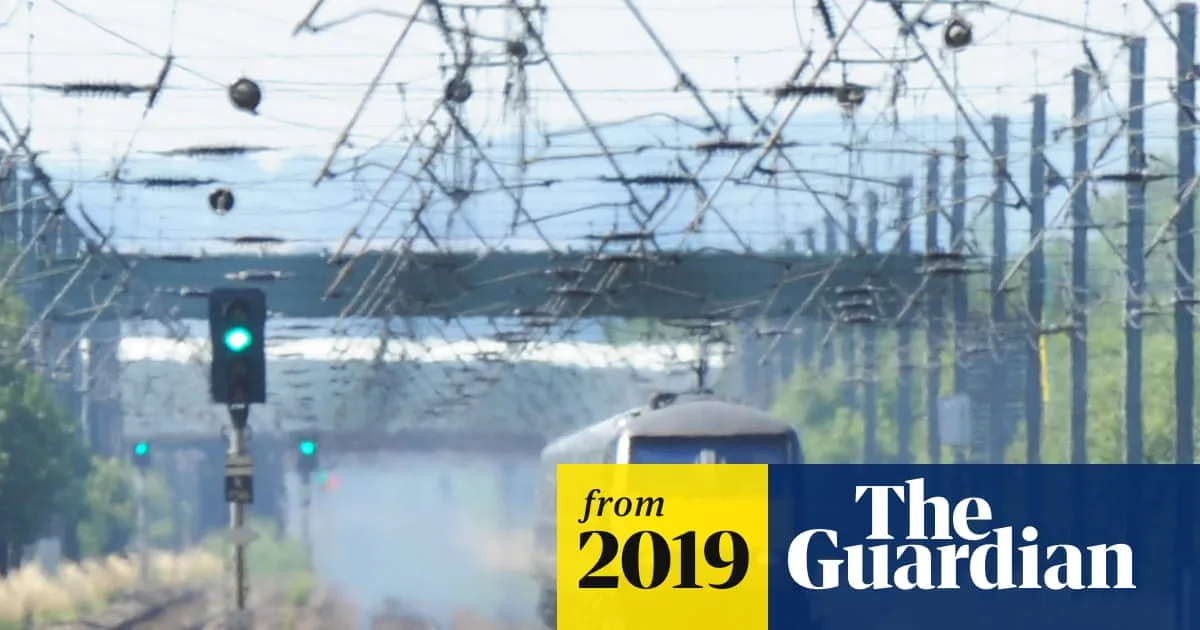 UK Rail Firms Criticised for Heatwave Service Cancellations