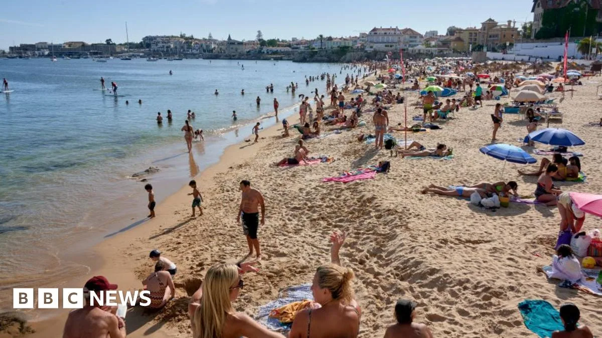 UK Travellers Face £5,000 Fines for Cash Rule Breach