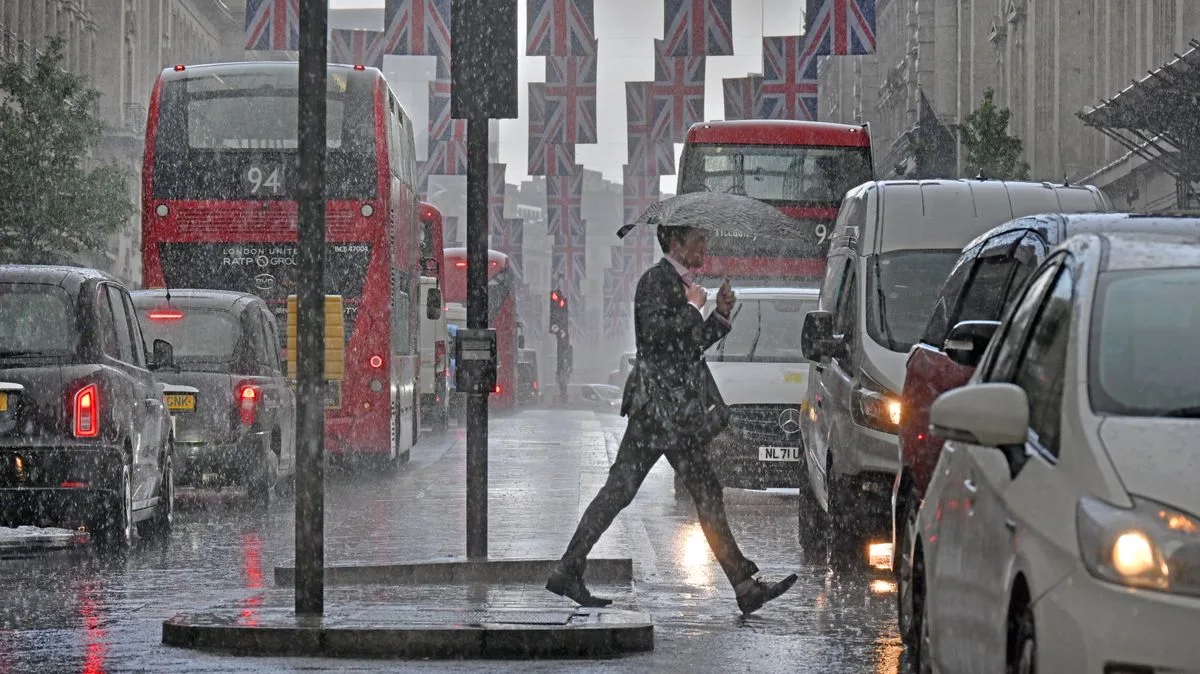 Why London's Damp Cold Feels Worse Than Canada's Freeze