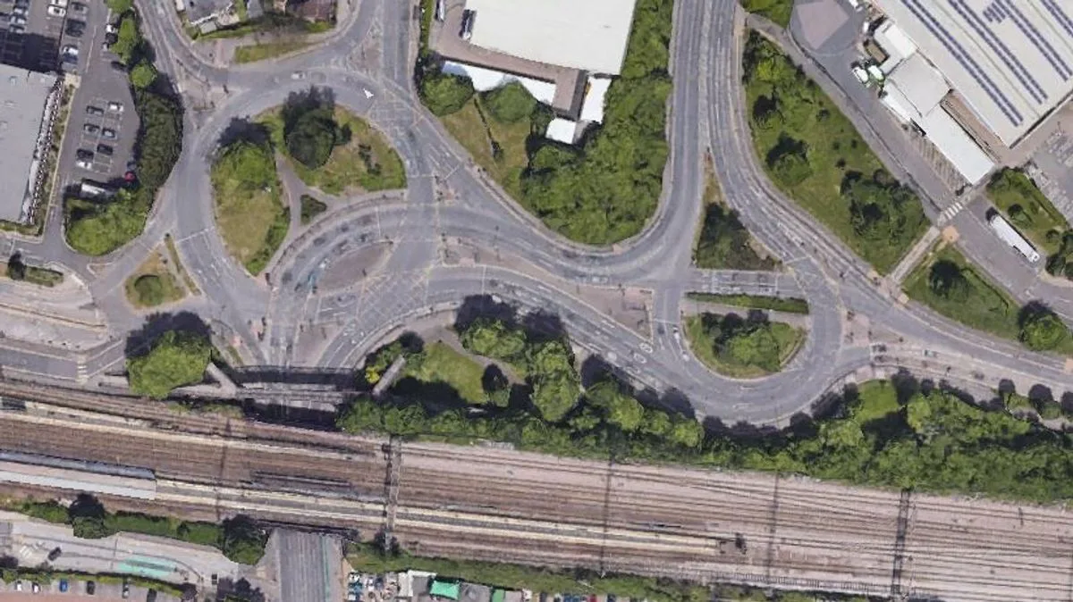 UK's 'Most Confusing Roundabout' Has 48 Traffic Lights and Cars Going Wrong Way