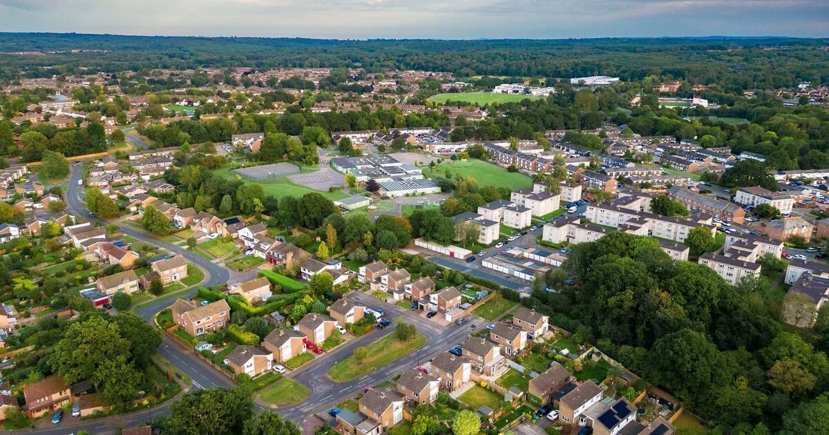 Crawley Named Worst Large Town in UK, Expert Slams 'Reinforced Concrete' Character