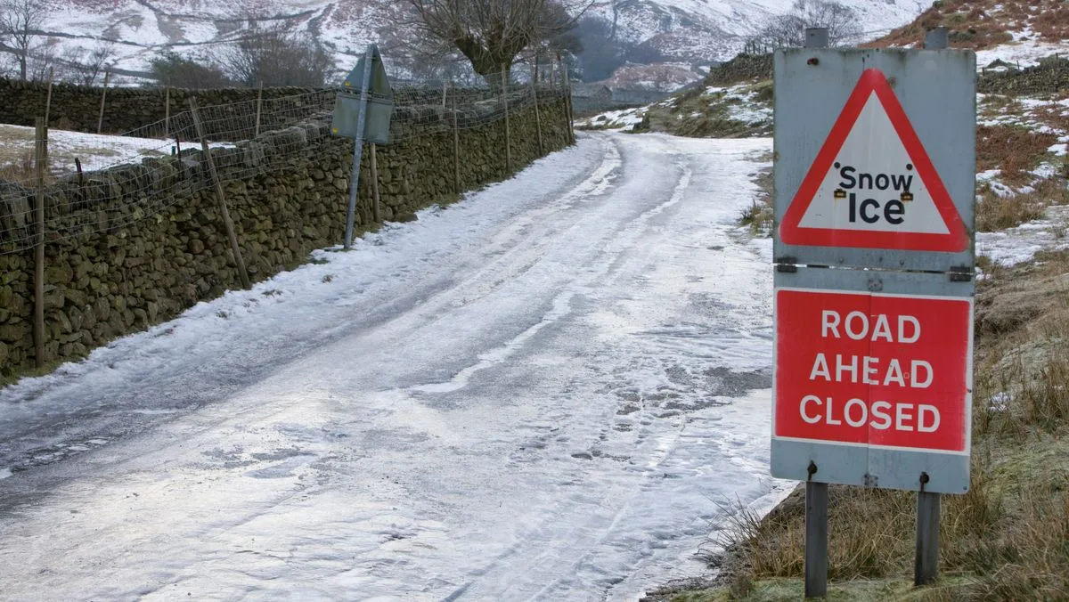 UK Braces for 30-Hour Arctic Blast: Snow and Sub-Zero Temperatures Forecast