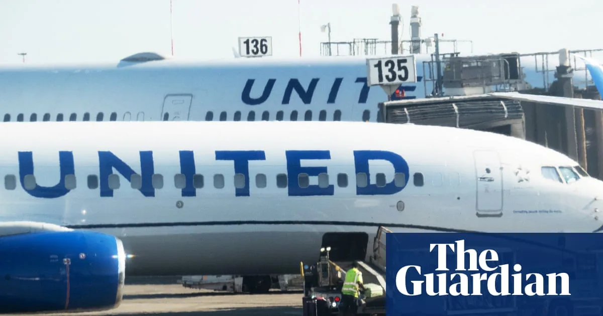 United Airlines Flight Diverts After Bomb Scare Alert
