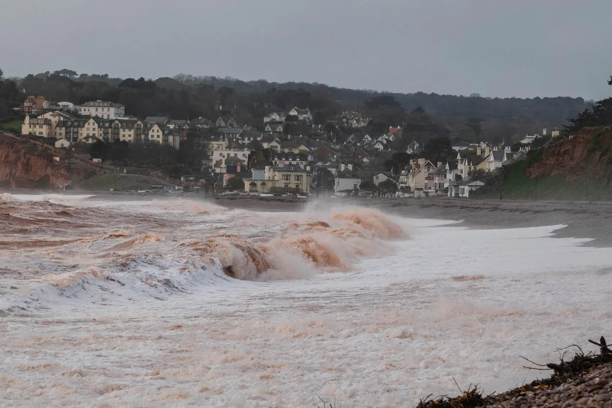 Police Urge Against Boxing Day Swims After Two Men Swept Out to Sea in Devon