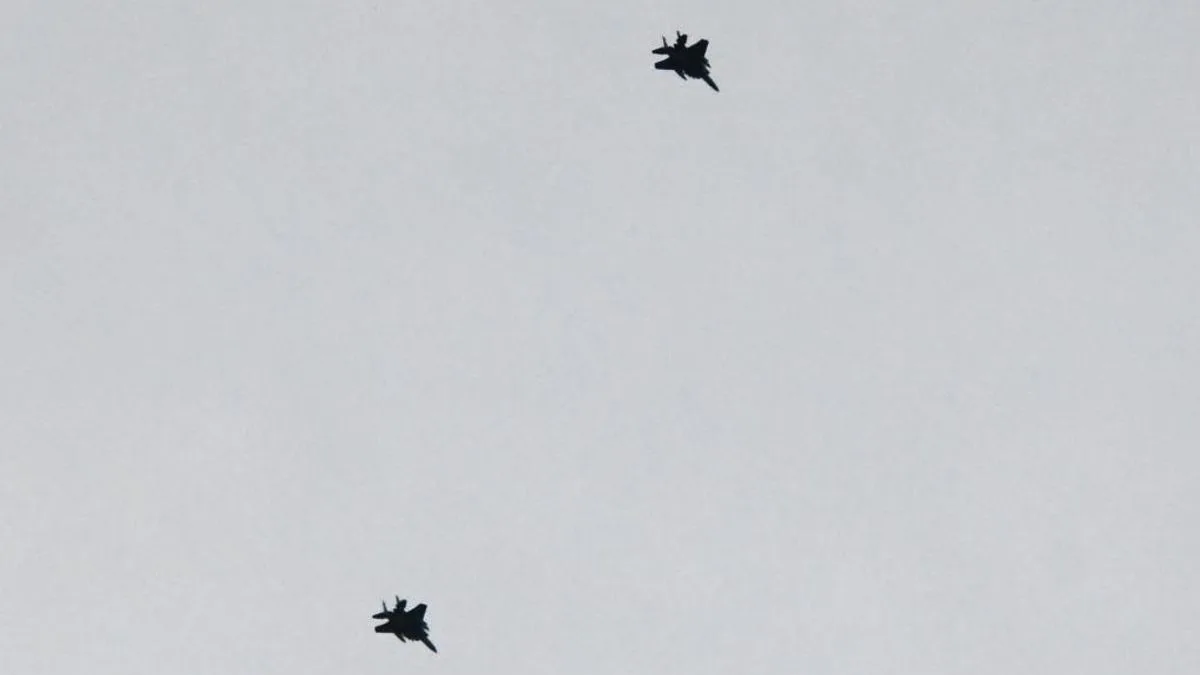 US Air Force Tankers Cause Mysterious Roar Over Yorkshire