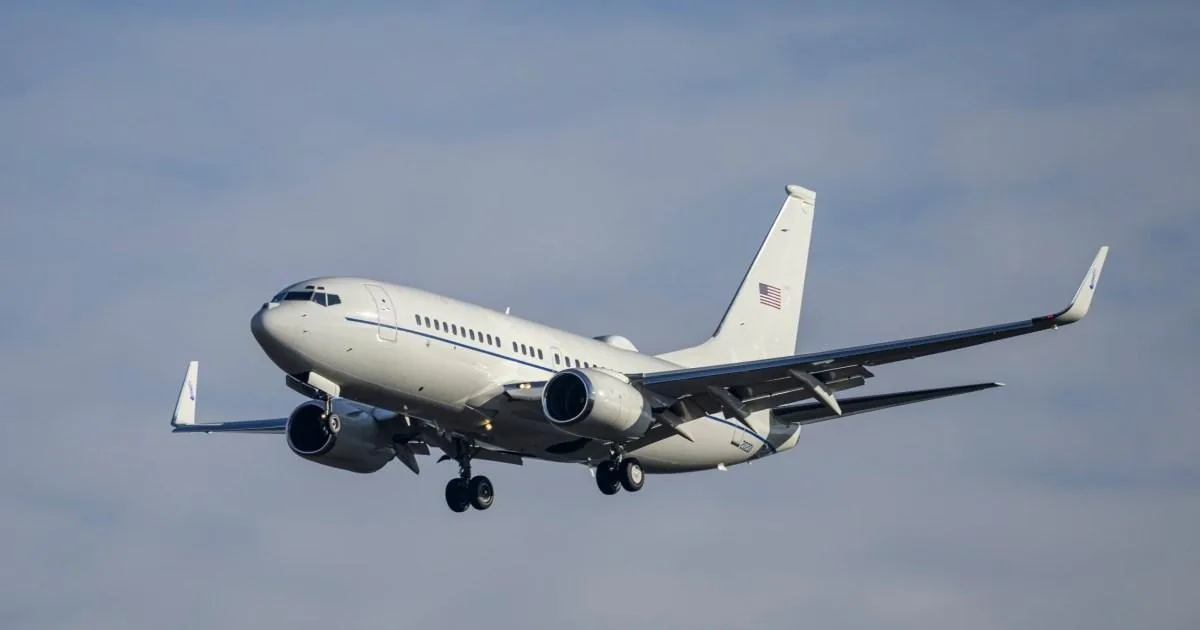 US 'Flying War Room' Heads West Amid Minneapolis ICE Unrest