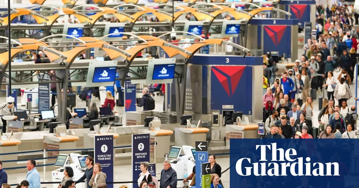 US Airport Chaos: Technical Failures and Staff Shortages Cause Mass Delays