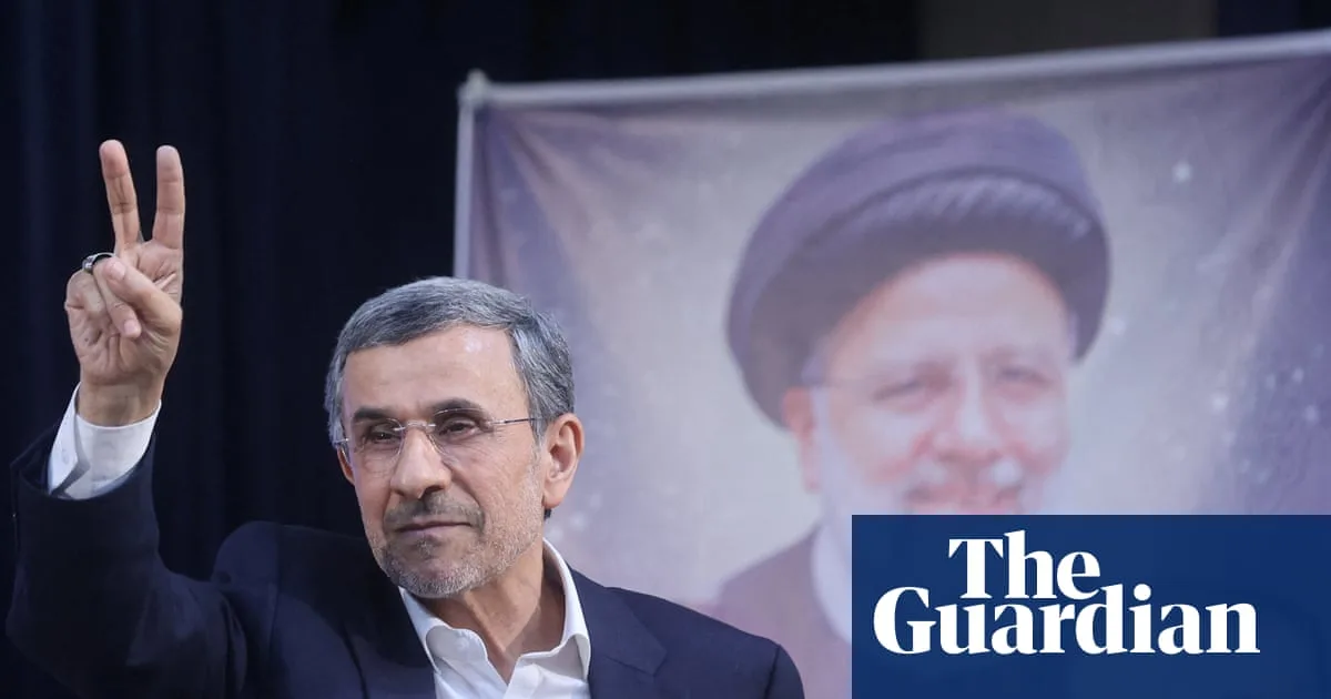 US and Israel 'hoped to install Ahmadinejad as Iran's leader'
