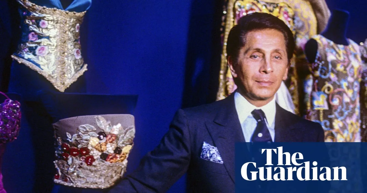 Italian fashion designer Valentino Garavani dies aged 93