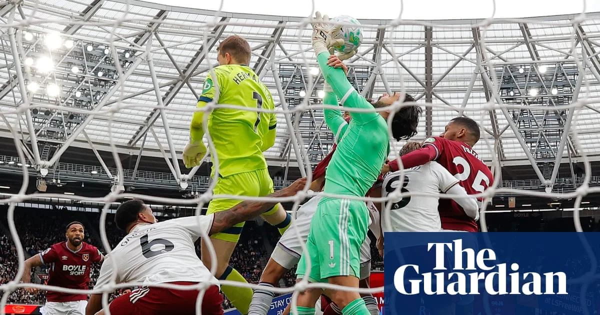 VAR Denies West Ham Equalizer, Boosts Arsenal Title Hopes