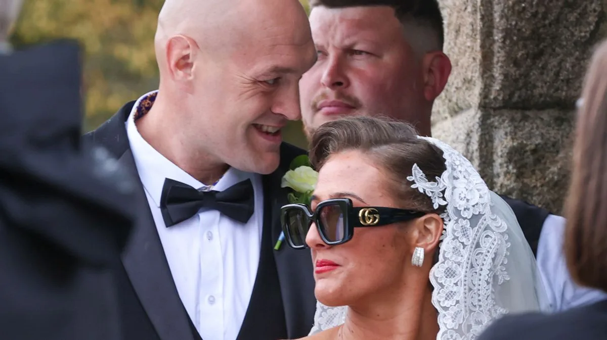 Venezuela Fury Shares Honeymoon Glimpses After £30,000 Trip Paid by Dad Tyson