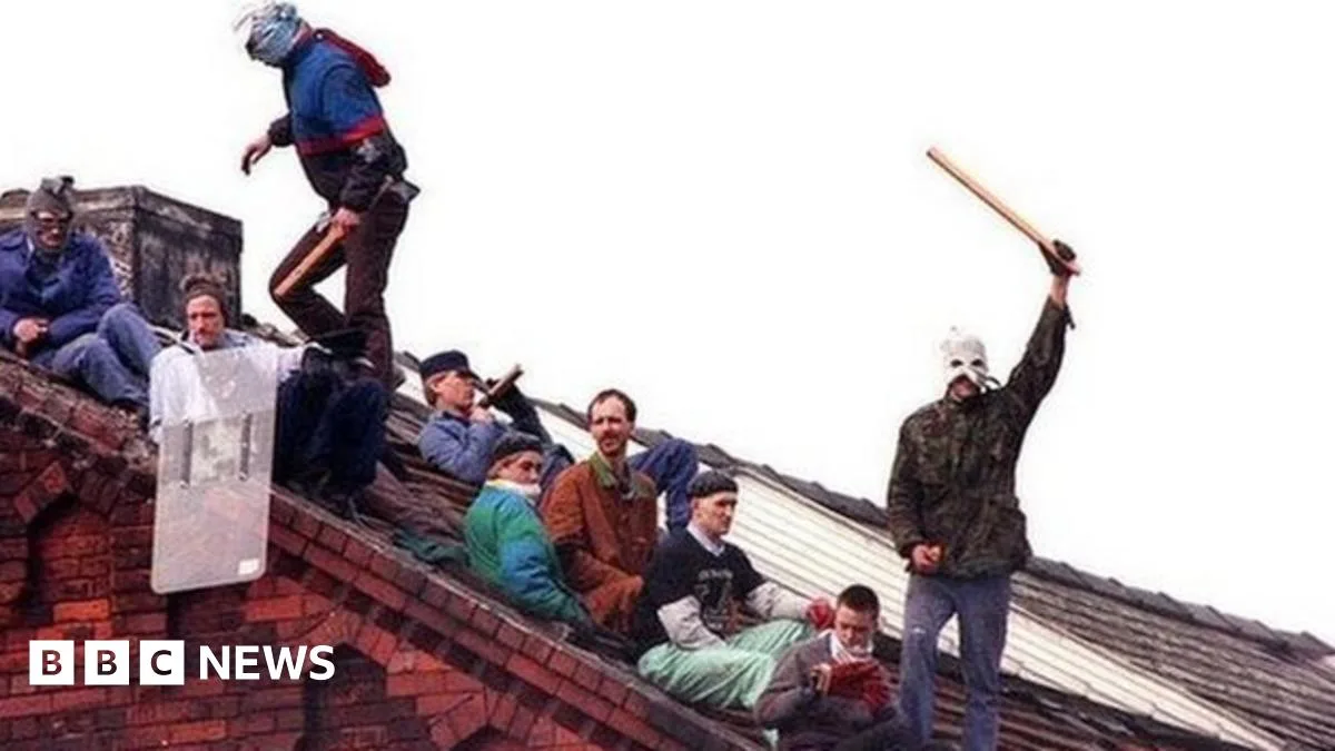Strangeways Riot: Ex-Inmates Recall 25-Day Siege 25 Years On