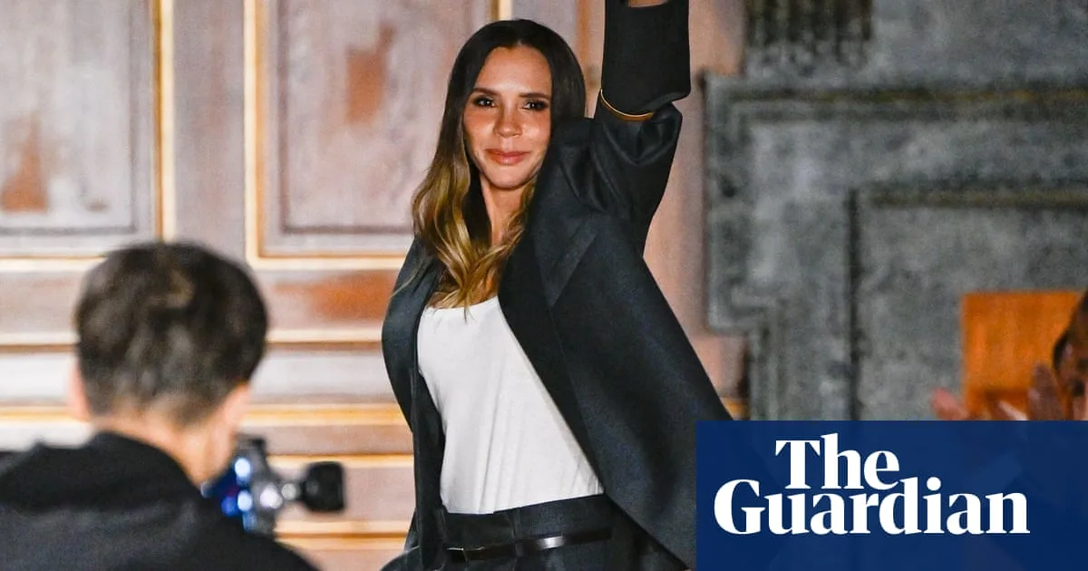 Victoria Beckham’s Power Suiting Show Draws Star-Studded Crowd