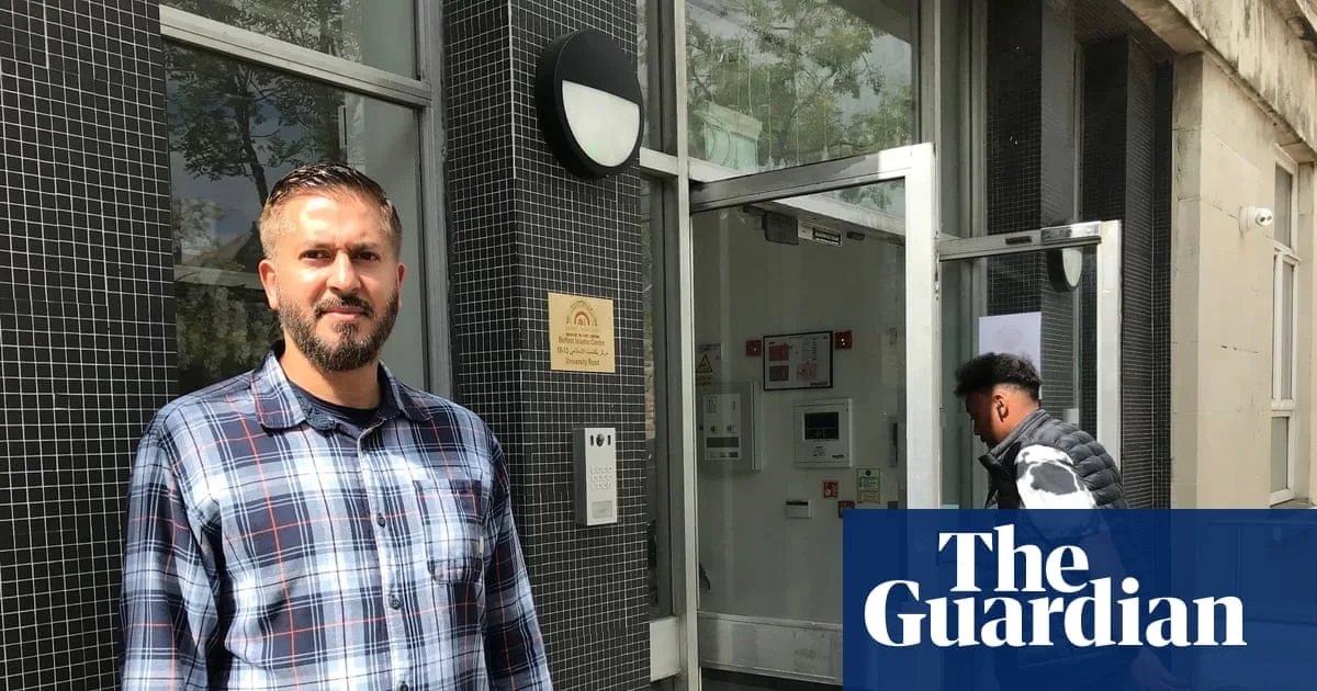 Vigilante Patrols Spark Fear and Tension on Belfast Streets