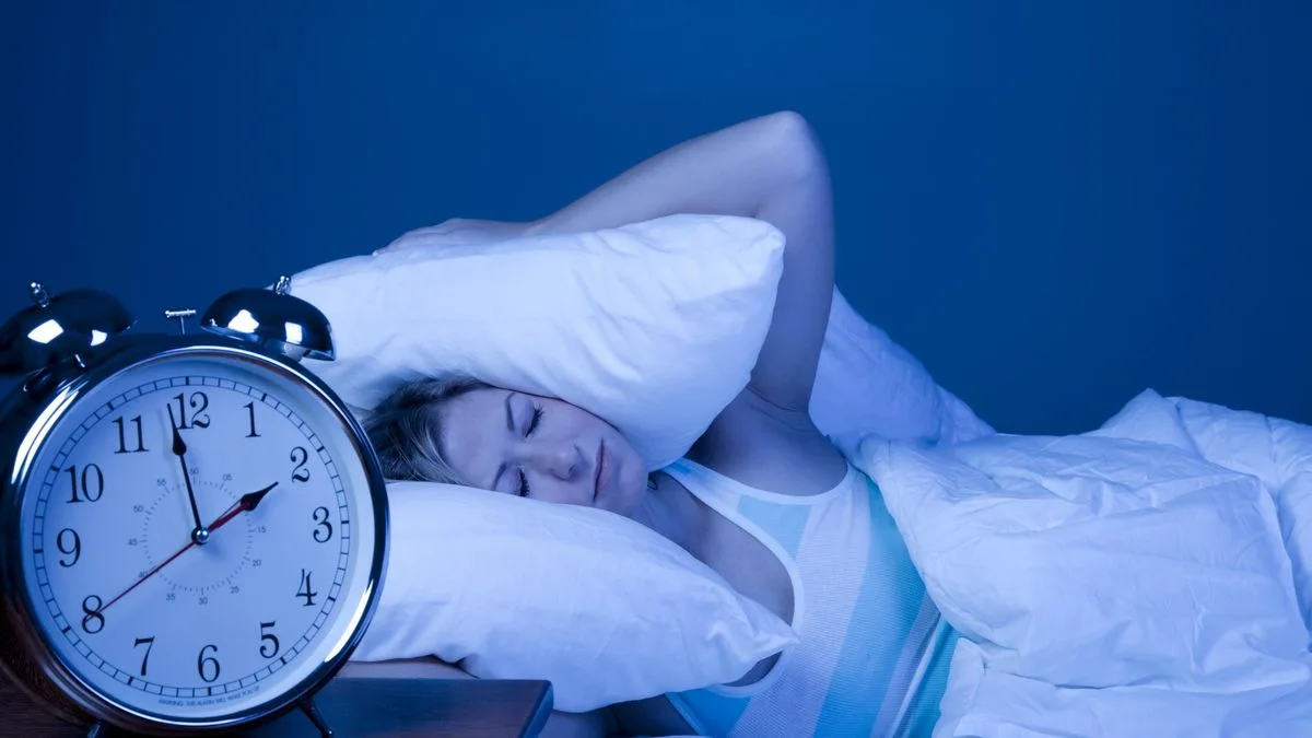 Sleep Expert Warns Viral Bouclé Bedding Trend Could Worsen Insomnia