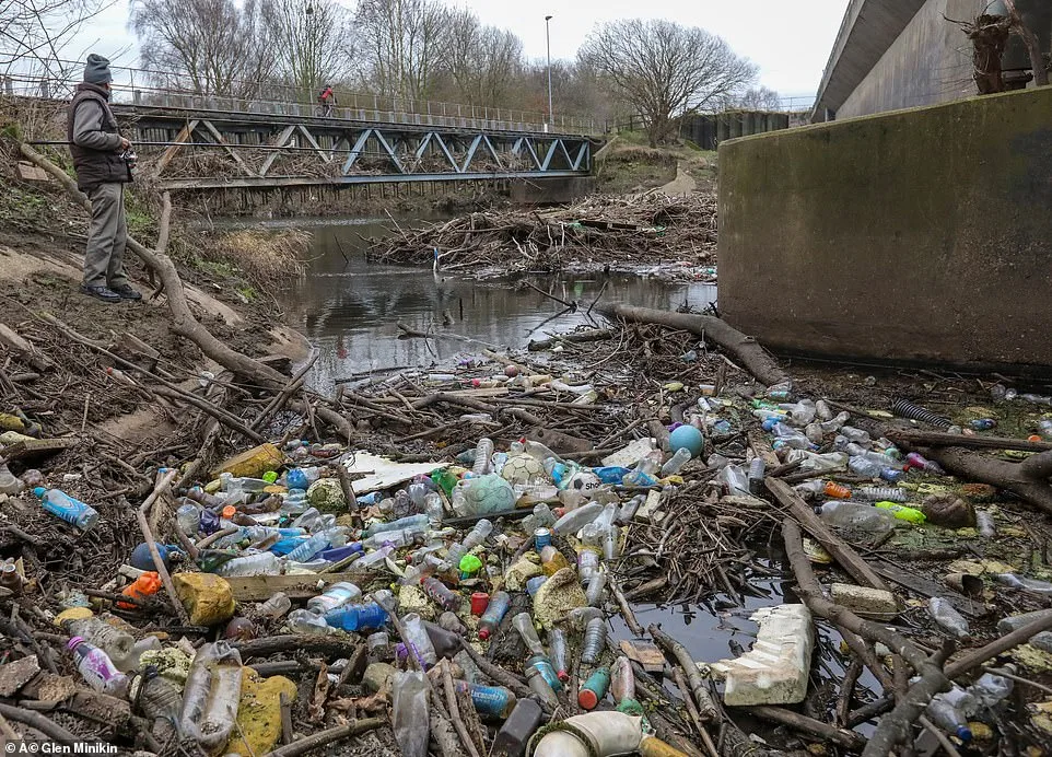 Mail Launches Campaign to Clean Up UK's Plastic Litter