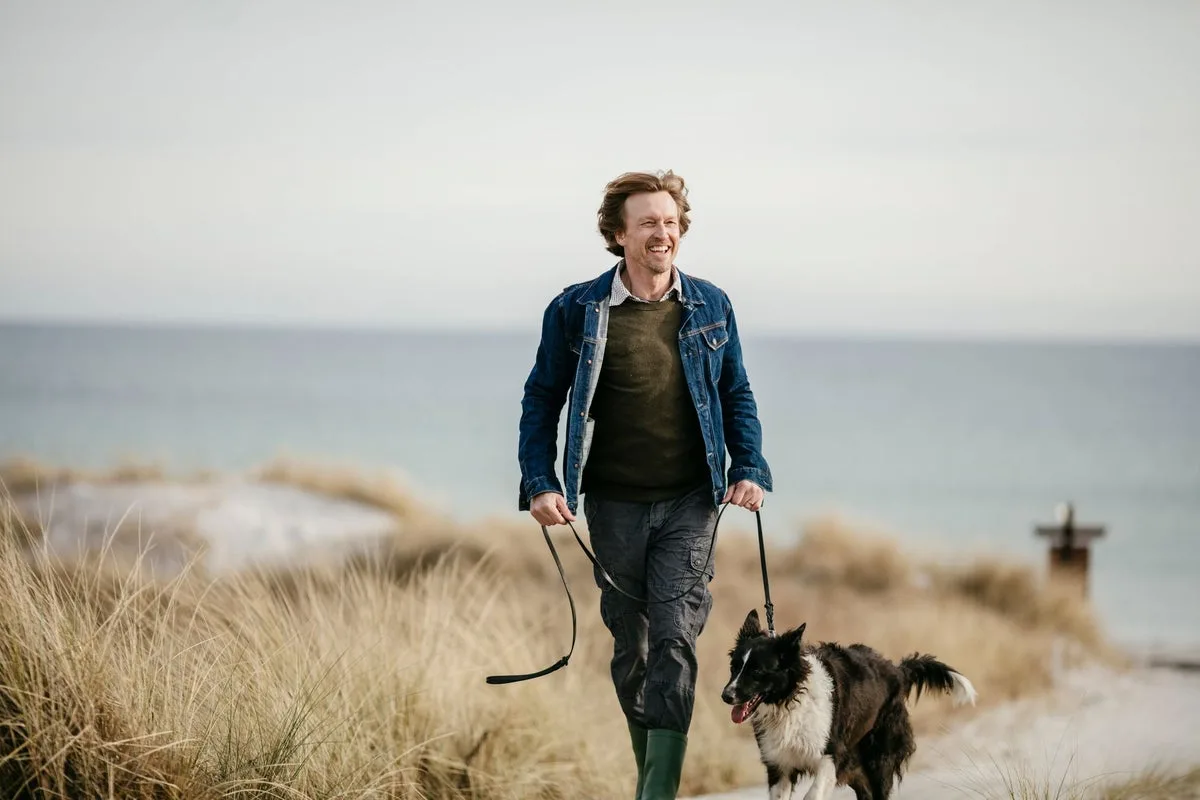 Walking Experts Reveal Optimal Daily Steps Not 10000