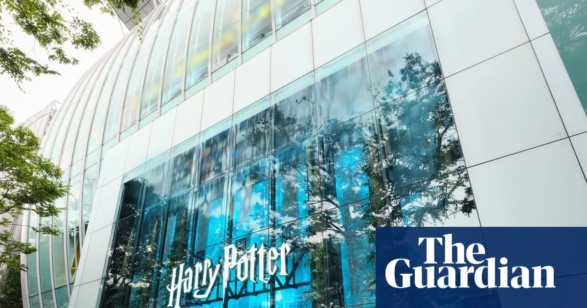 Warner Bros Opens Official Harry Potter Store on Oxford Street