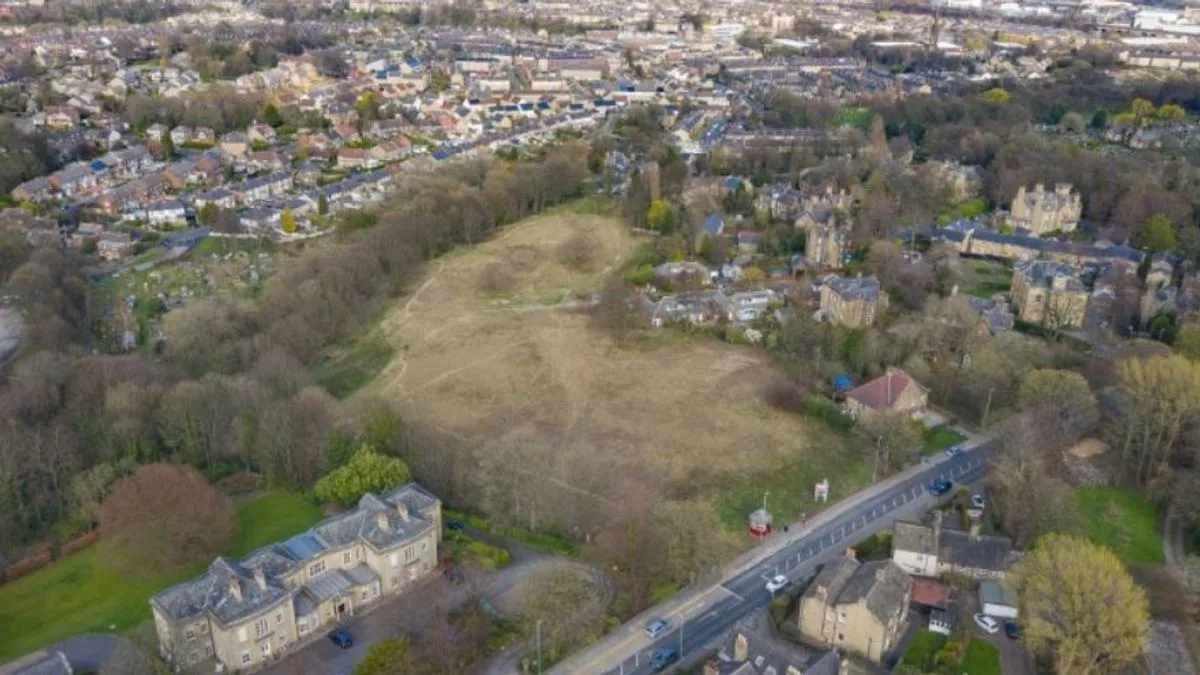 Footpath Fight Over Huddersfield Housing Development Heads to Public Inquiry