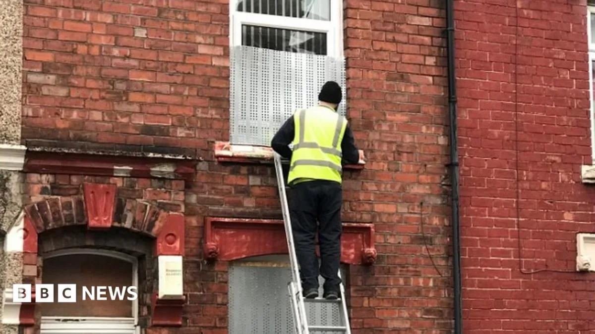 Middlesbrough Crack Den with Two Queues Shut Down