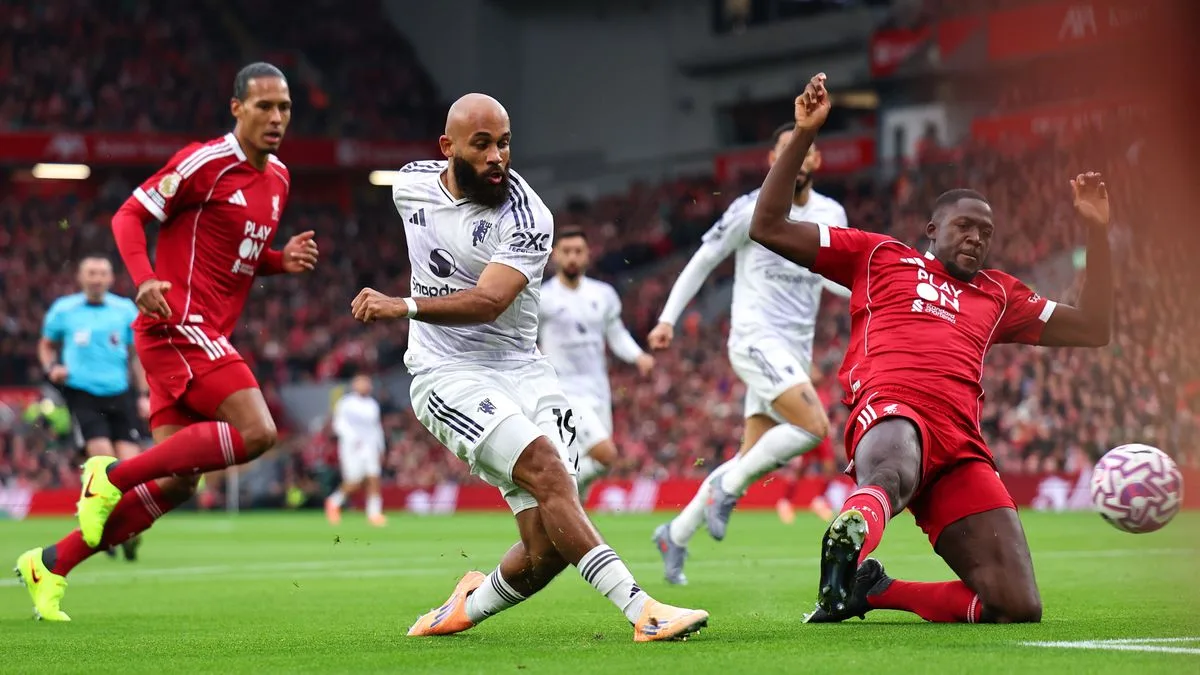 Why Man Utd Vs Liverpool Kicks Off At 3:30pm