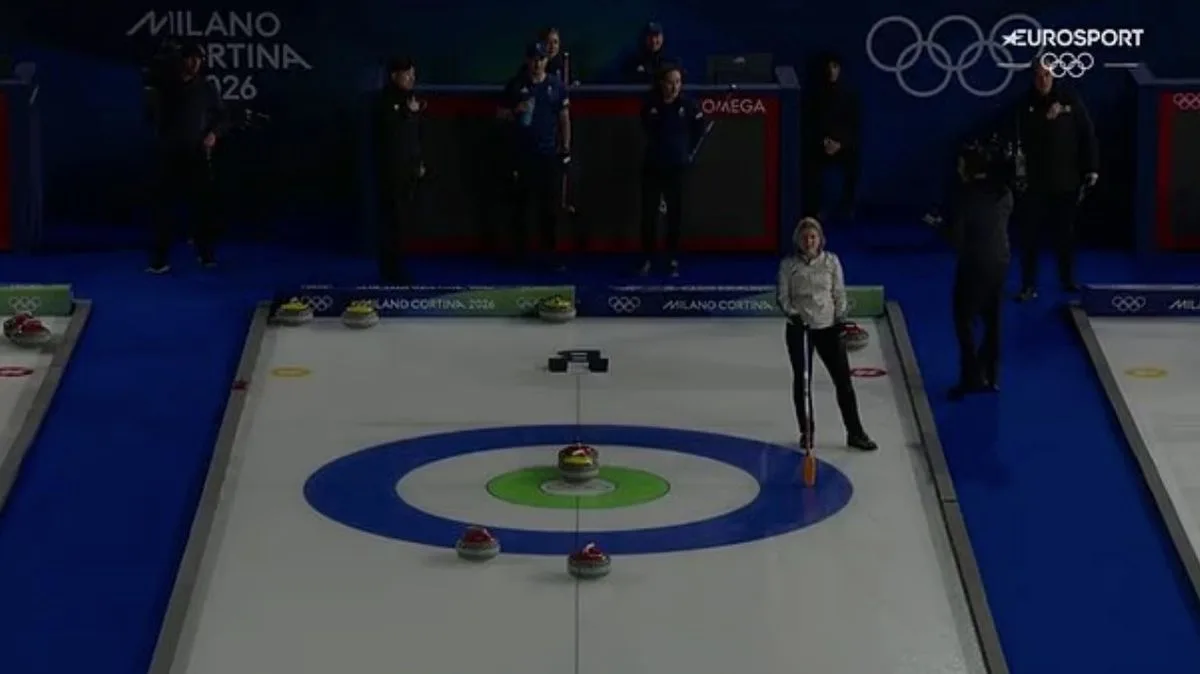 Winter Olympics Hit by Power Cut During Opening Curling