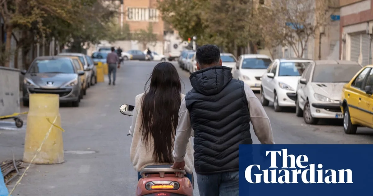 Iranian Women Defy Hijab Laws Amid Ongoing Crackdown