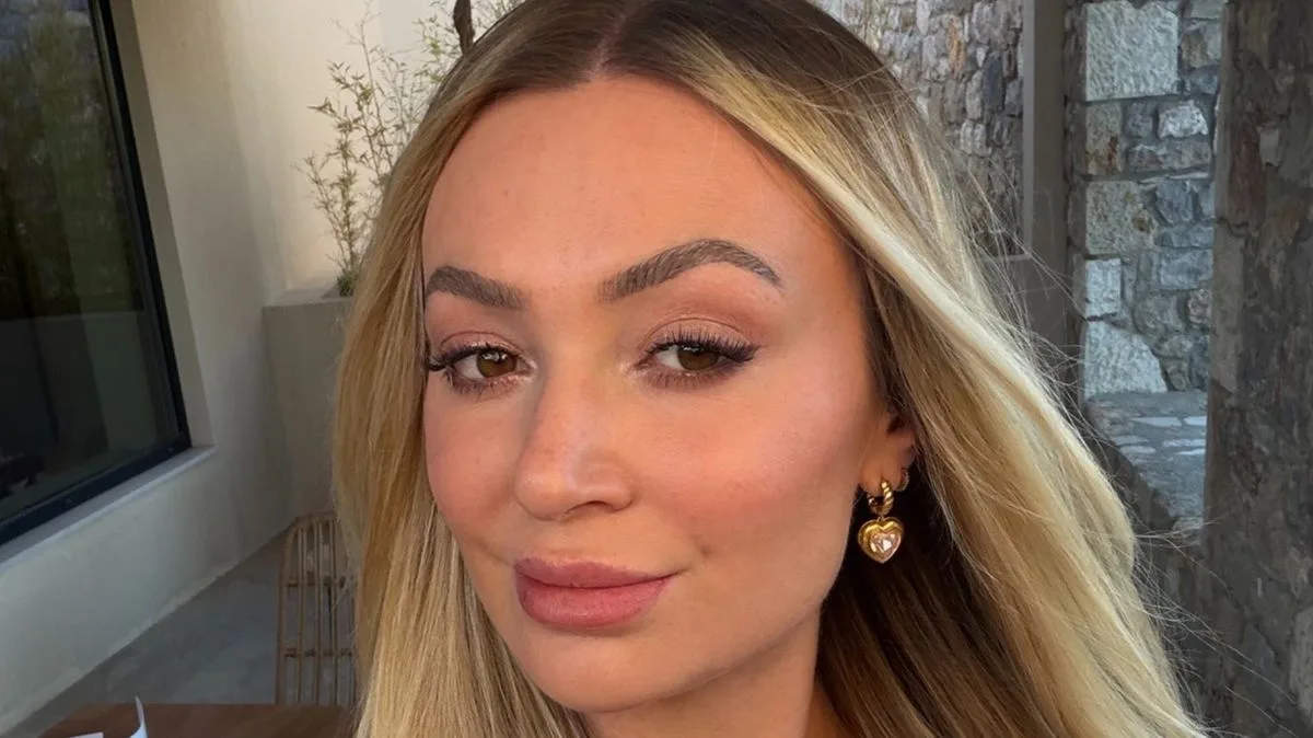 Wonderskin's 12-Hour Blush Stain: The Semi-Permanent Make-Up Inspired Formula Tested