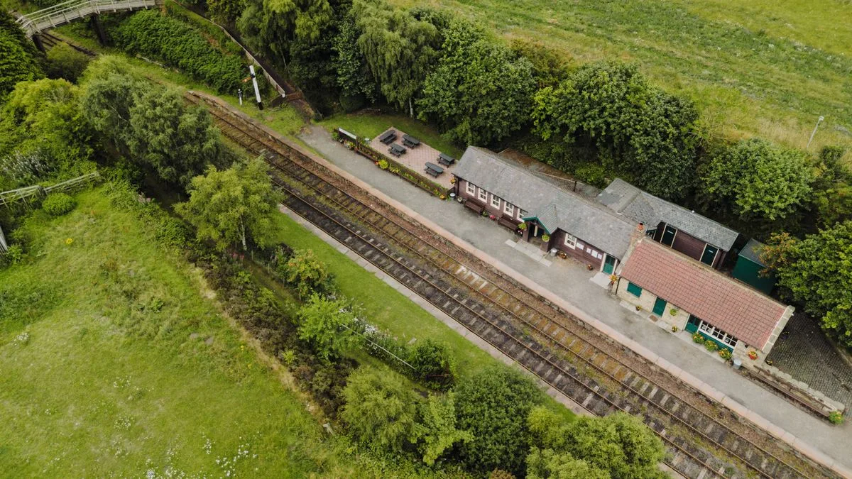 World's Oldest Railway Still Running in UK with Sections Dating Back to 1621