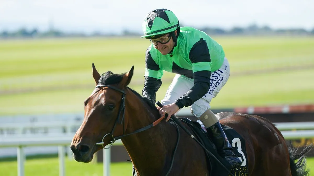 York Races Delayed After Horse Gets Head Stuck in Hedge