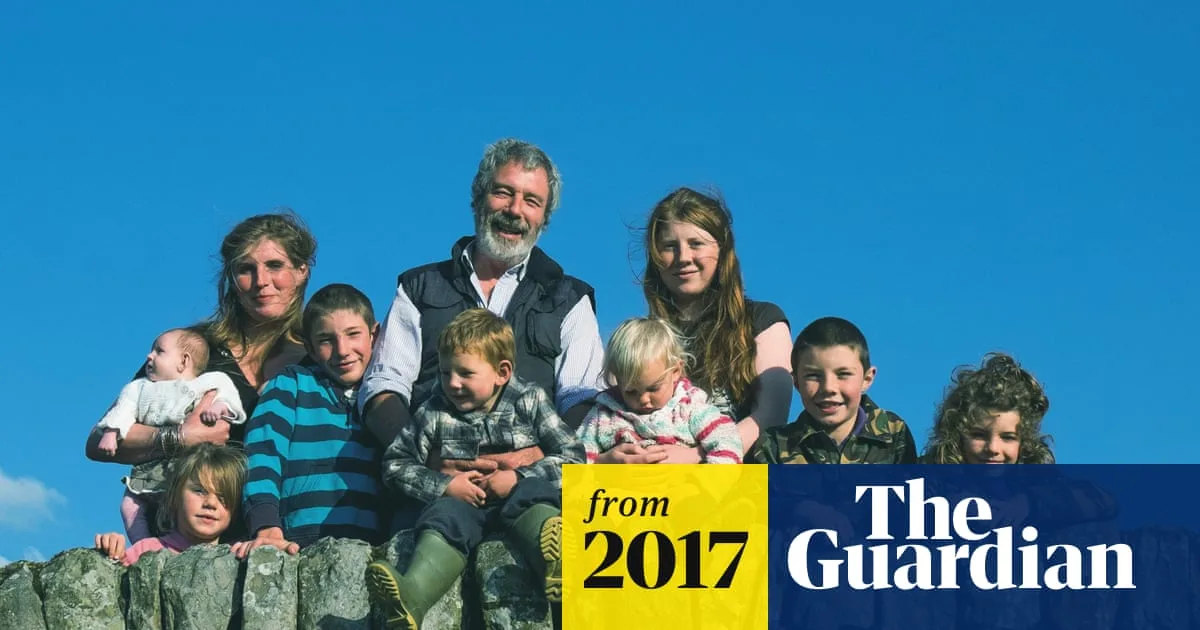Yorkshire Shepherdess Amanda Owen Welcomes Tenth Child
