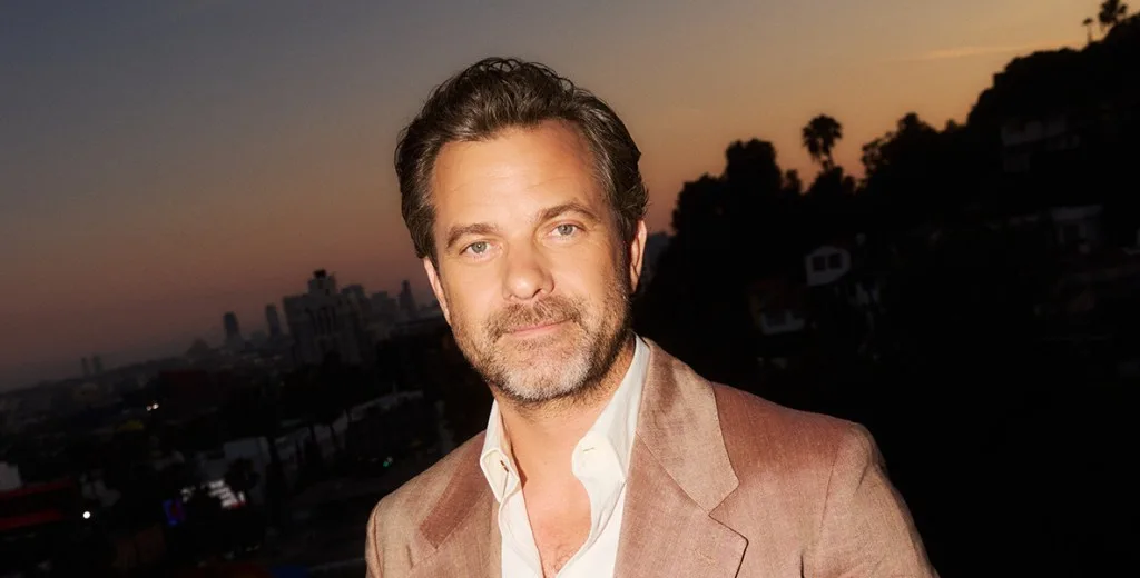 Joshua Jackson Joins 'Your Friends & Neighbors' Season 3 Cast