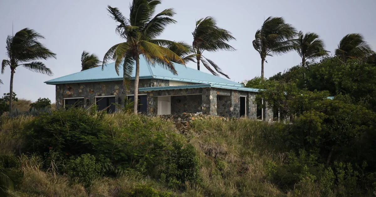 YouTuber Claims Blacked-Out Cars Followed Him After Epstein Island Infiltration